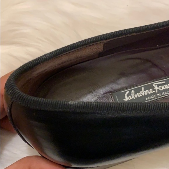 ?EUC SALVATORE FERRAGAMO RIO LOAFERS? main image 8